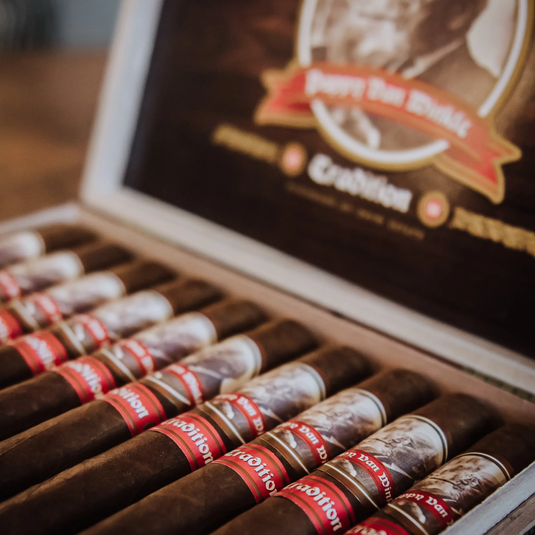 Pappy Van Winkle Tradition Cigars (Churchill Size Box of 10) - Image 5